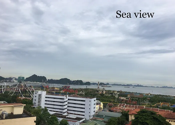 Economy hotel Phuong Trang Ha Long